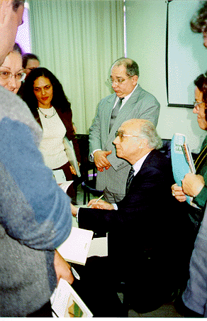 10.gif (80288 bytes)